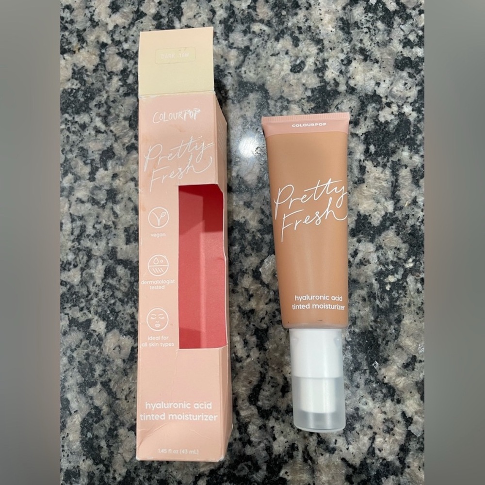 ColourPop Hyaluronic Acid Tinted Moisturizer